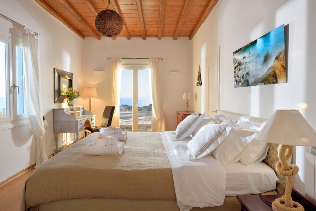 Villa Sergio Azzaro in Mykonos Bedrooms